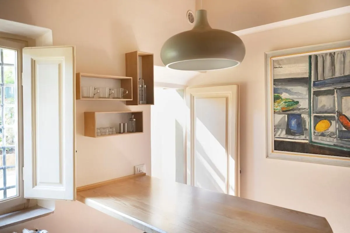 Villino Gemma, Elegant Living With A Tuscan Touch Florence Apartment