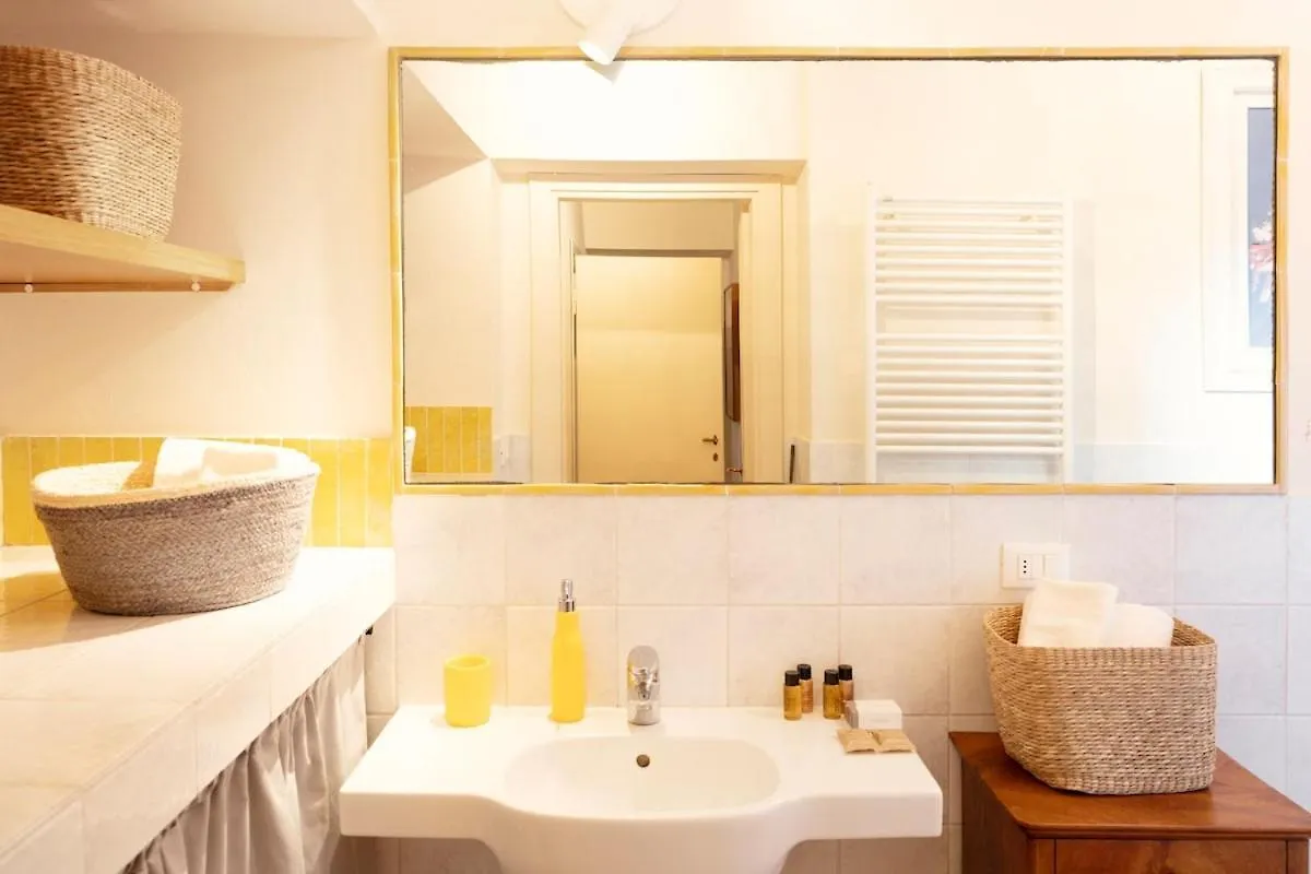 Villino Gemma, Elegant Living With A Tuscan Touch Florence 0*,