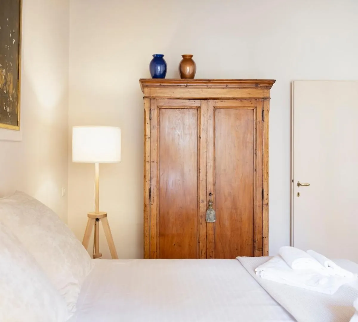 Apartment Villino Gemma, Elegant Living With A Tuscan Touch Florence